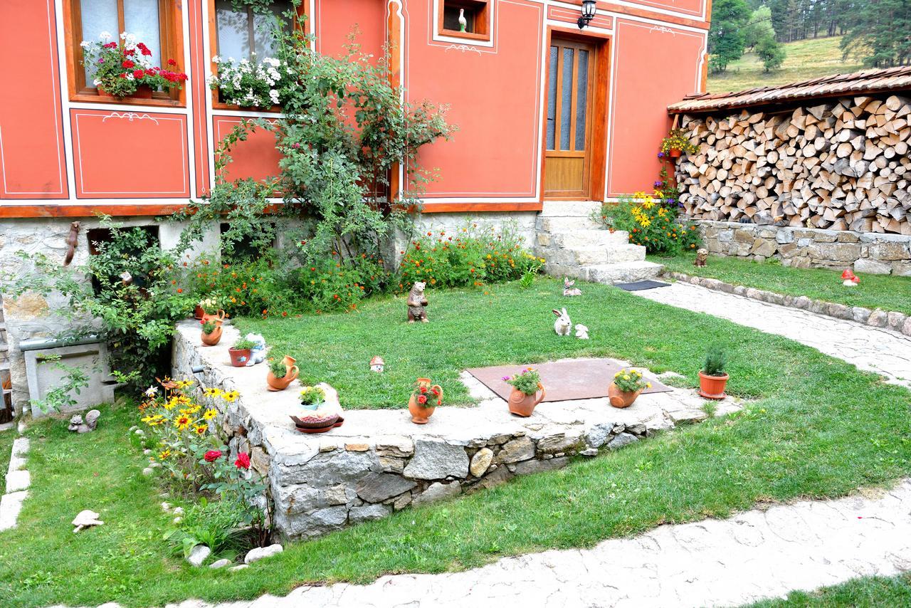 Guest House Mavrudieva Kopriwschtiza Exterior foto